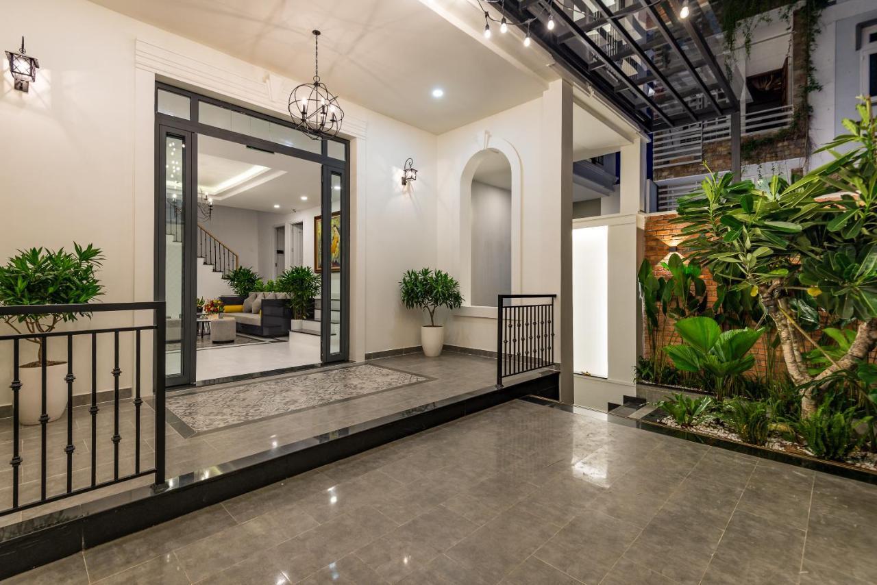 Cozrum Homes The Gallery Residence Ho-Chi-Minh-Stadt Exterior foto